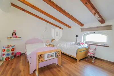 Kuća 374 m², Umag okolica - pogled na more - 9