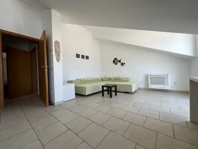 Kuća 220 m², Račišće - centar, 25 m od mora - 6