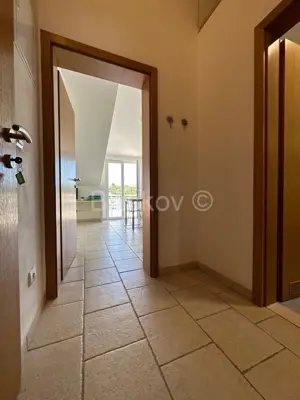 Kuća 220 m², Račišće - centar, 25 m od mora - 12