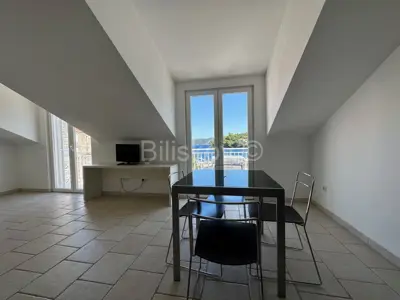 Kuća 220 m², Račišće - centar, 25 m od mora - 5