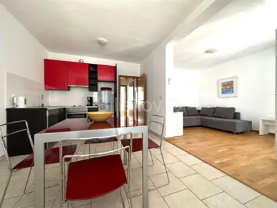 Kuća 220 m², Račišće - centar, 25 m od mora - 16