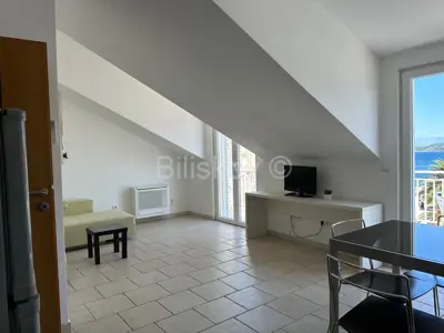 Kuća 220 m², Račišće - centar, 25 m od mora - 7