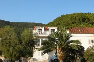 Kuća 220 m², Račišće - centar, 25 m od mora - 3