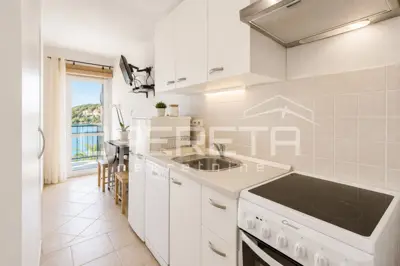 Korčula, dva apartmana s pogledom i velikom terasom - 7