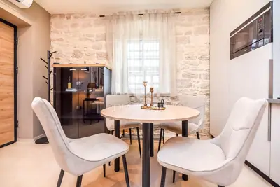 Studio apartment 23 m², Bale - furnished and decorated - 2