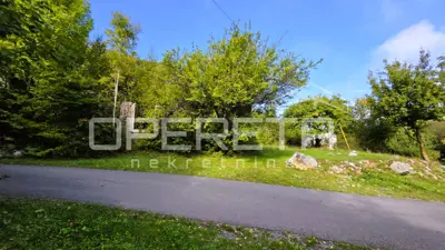 Baugrundstück 2.000 m², Krivi Put bei Senja, Brunnen - 7