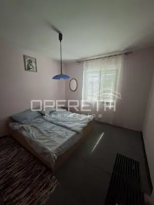 Haus zum Kauf in Centar, 351 m² - 18