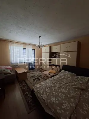 Haus zum Kauf in Centar, 351 m² - 13