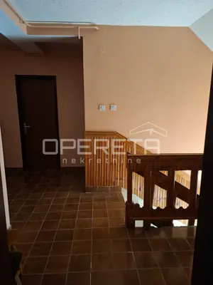 Haus zum Kauf in Centar, 351 m² - 16