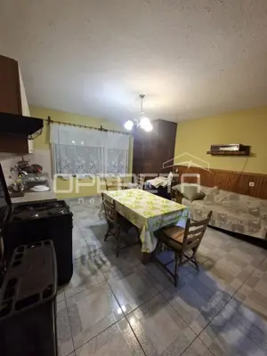 Haus zum Kauf in Centar, 351 m² - 8