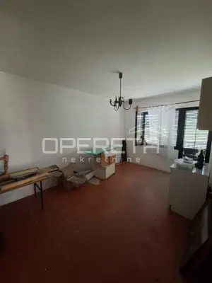 Haus zum Kauf in Centar, 351 m² - 15