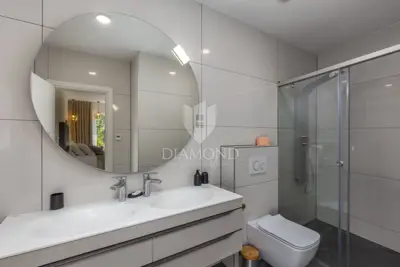 Vila 250 m², Mošćenička Draga - 400 m od plaže - 19