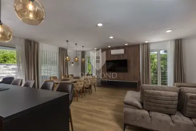 Vila 250 m², Mošćenička Draga - 400 m od plaže - 10