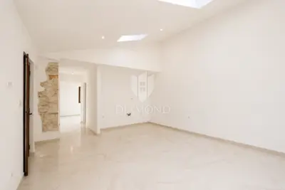 Vodnjan, dvije jedinice, 88 m² i privatne terase - 3
