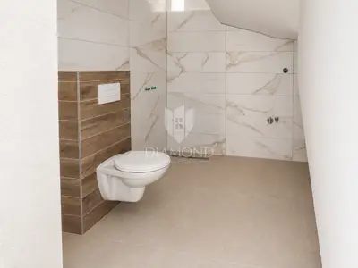 Vodnjan, dvije jedinice, 88 m² i privatne terase - 17