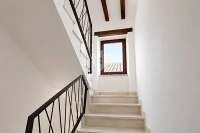 Vodnjan, dvije jedinice, 88 m² i privatne terase - 11