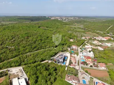 Building plot 579 m², Rovinj - open view