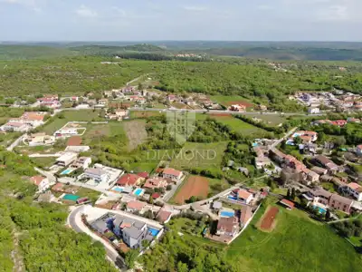 Building plot 579 m², Rovinj - open view - 2
