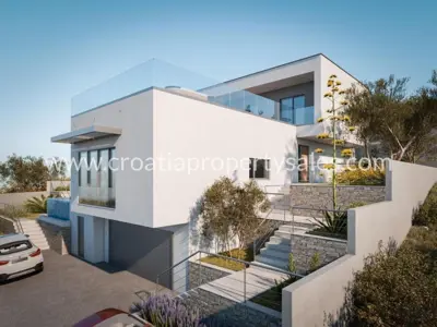 Vila u Splitu, pogled na more i privatnost - 15