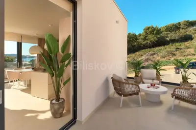 Luksuzna vila panoramski pogled na more Trogir Čiovo - 14