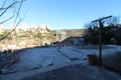 Apartment on Bulevard for complete renovation - 4