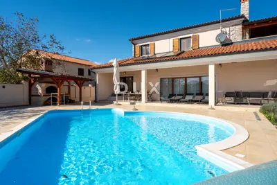 Villa 398 m², Žminj - Pool und vollständige Privatsphäre