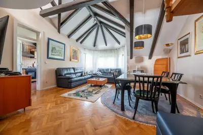 Stan 107 m², Lašćina - 4 sobe, dvoetažni