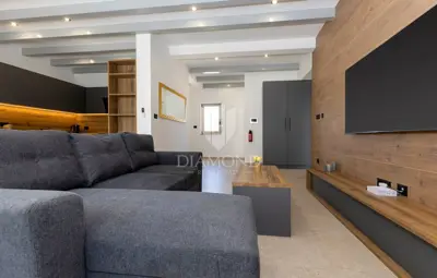 Vila s bazenom, Labin - mirno naselje blizu mora - 20