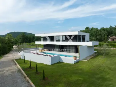 Villa 300 m², Grožnjan - pool and complete privacy - 13