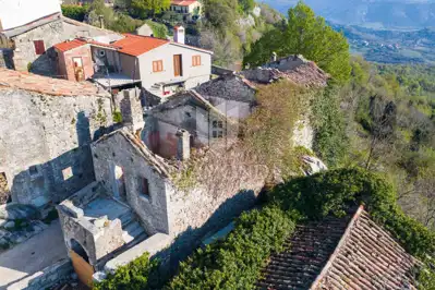 Houses 308 m², Pićan - private parking and view of Učka - 4