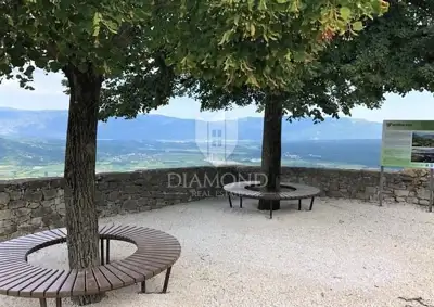 Houses 308 m², Pićan - private parking and view of Učka - 10