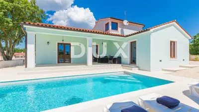 Haus 160 m², Svetvinčenat - Pool und Garten