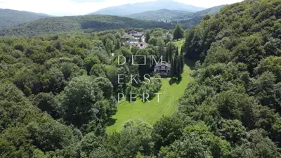 Plitvička Jezera, Kuća u prirodi s potencijalom - Plitvička Jezera