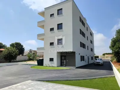 Wohnung zum Kauf in Poreč, 88,2 m² - 2