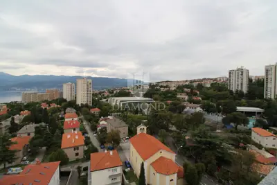 Stan 55 m², Zamet, Rijeka - pogled na Kvarner - 2