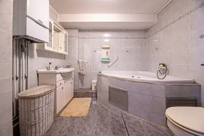 Donji grad, Petrinjska ulica, 5-soban stan, 2 etaže - 14