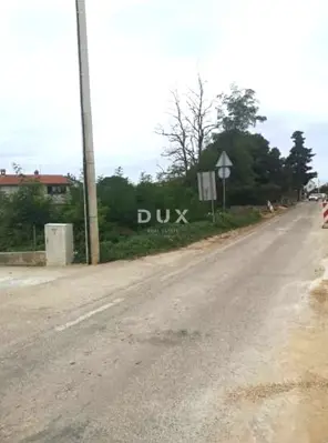 Building plot 392 m², Bokanjac - next to the main road - 2
