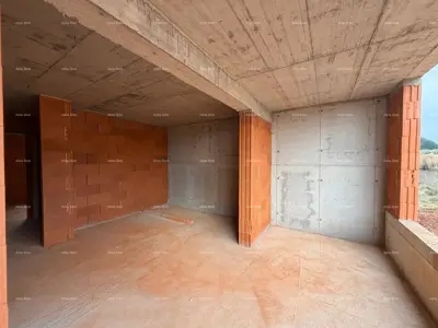 New construction, excellent location. - 3