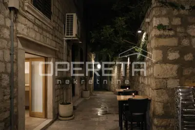 Poslovni prostor 113 m², Dubrovnik Stari grad, zakupac i prihod - 14
