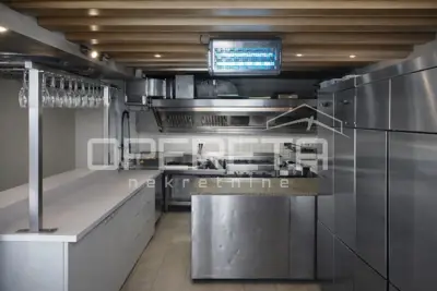 Poslovni prostor 113 m², Dubrovnik Stari grad, zakupac i prihod - 9