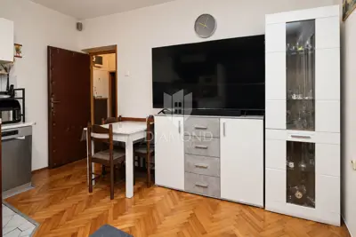 Stan, Belveder Rijeka, balkon i parking