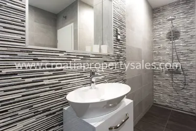 64 m² apartment, Otok Brač - ground floor of a family house - 6