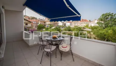 Apartment 64 m², Vis center - newly renovated and furnished - 10