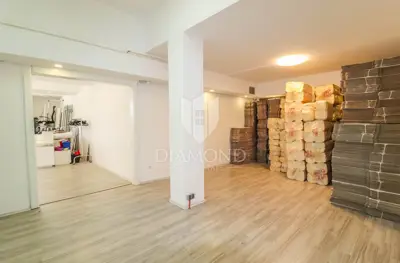 Commercial space 74 m², Rovinj - high-traffic location - 2