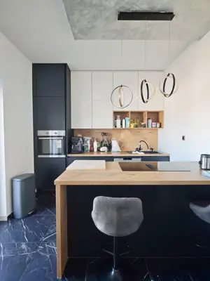 Kuća 230 m², Viškovo centar - garaža i velika okućnica - 2