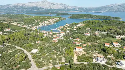 Baugrundstück 706 m², Lumbarda auf der Insel Korčula - 2