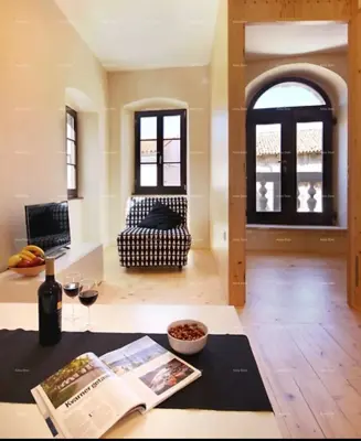 Villa 240 m², Vodnjan, pool and landscaped garden