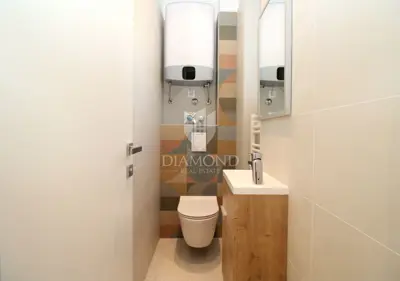 Apartment 97 m², Vojak Rijeka - 3 rooms, balcony - 10