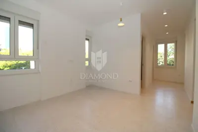 Apartment 97 m², Vojak Rijeka - 3 rooms, balcony - 6