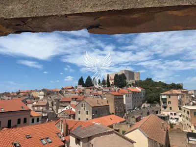 Šibenik, centar, stan 2s+db - 21